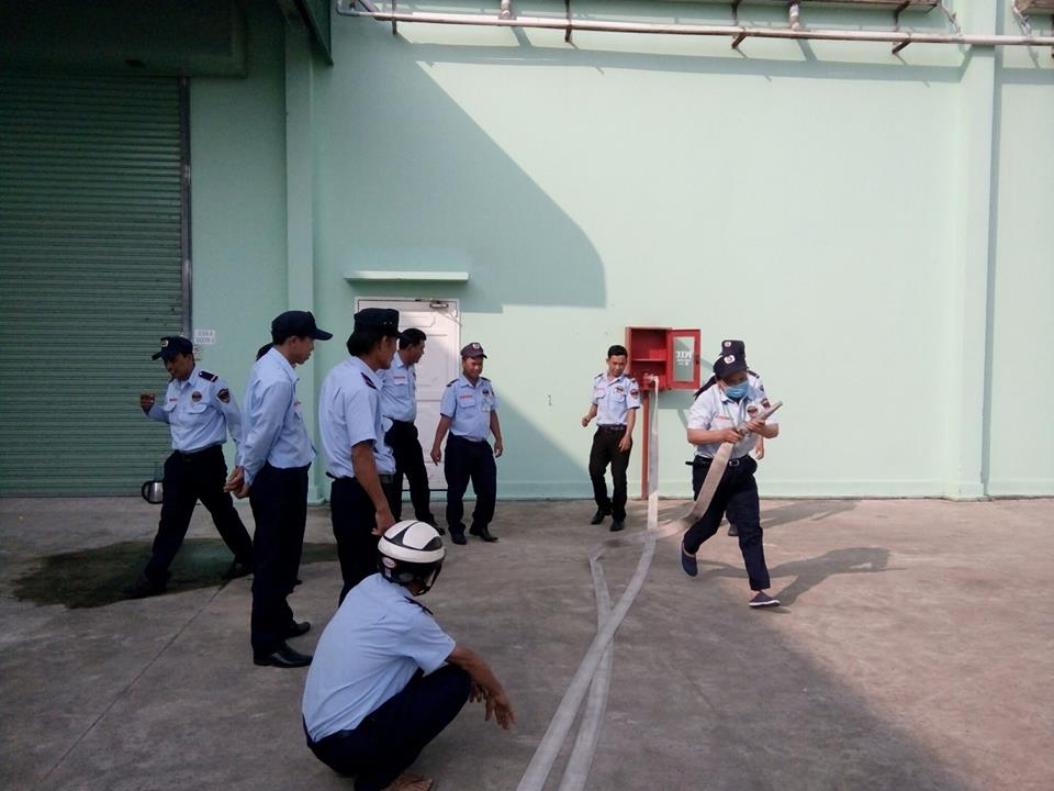 Thành Long securoty Đào tạo PCCC tại Mục tiêu