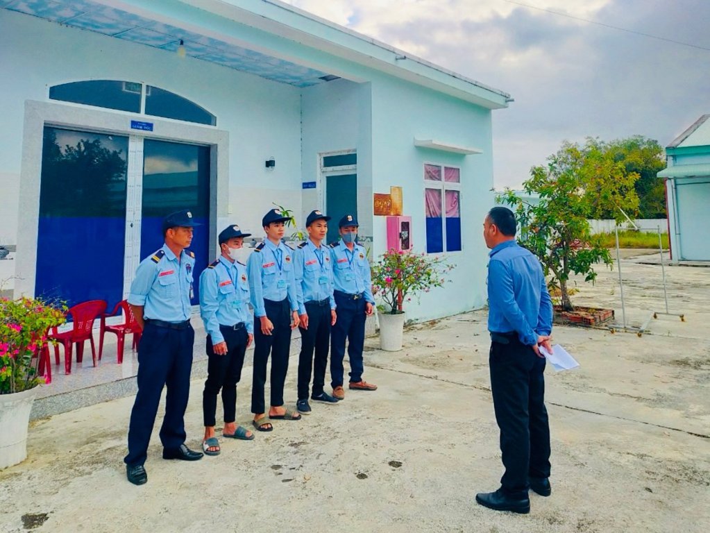 giao ban ca trực tại nhà máy G.A Bình Định