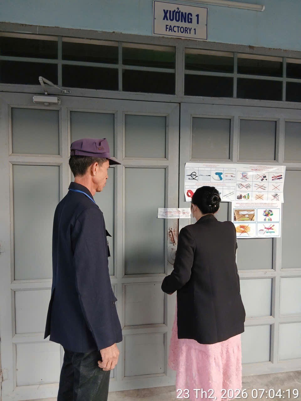 Mở niêm phòng xưởng may - Nhà máy GI