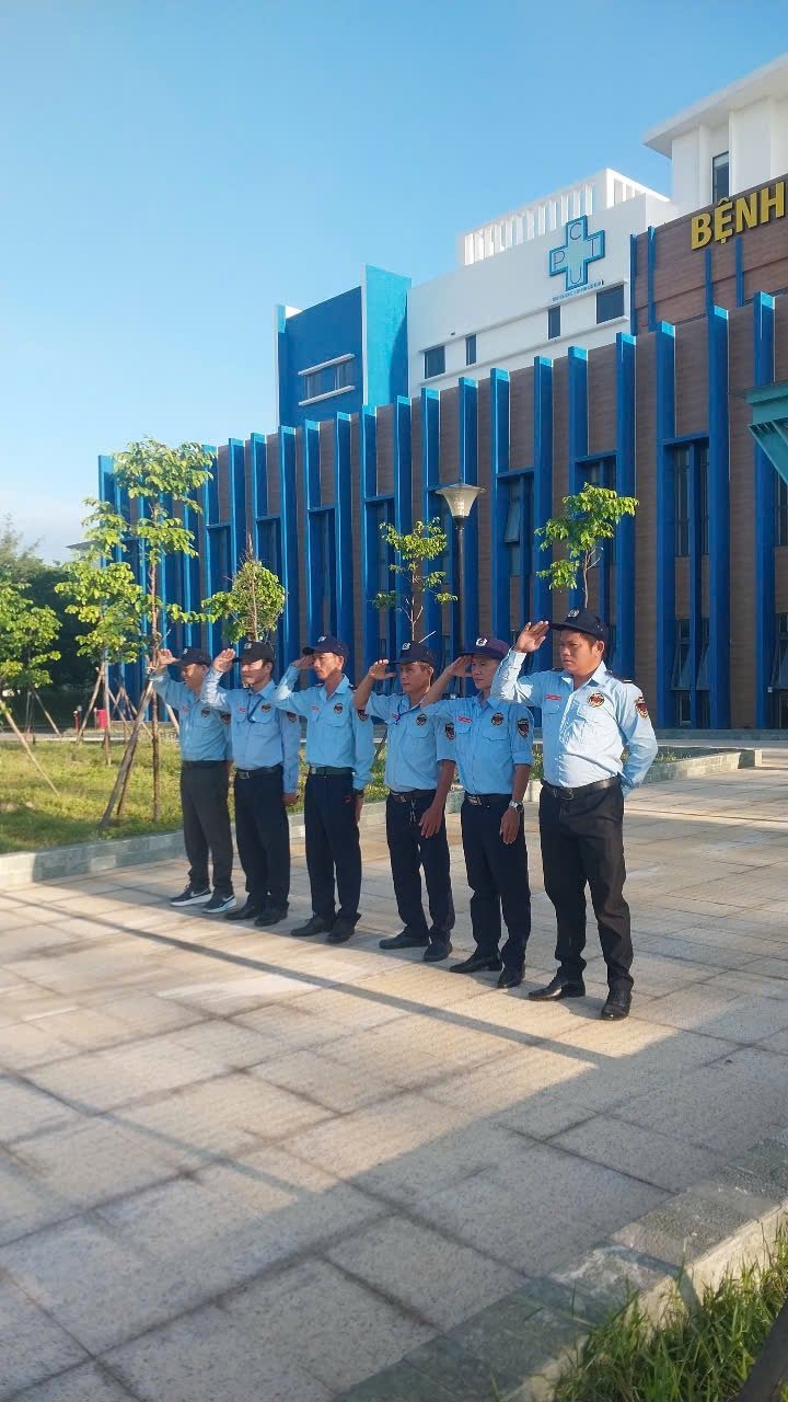 Bảo vệ tại bệnh viện Phan CHu Trinh phường Điện Ngọc
