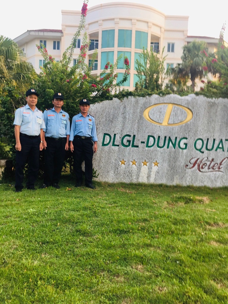 Bảo vệ khách sạn Đức Long Dung Quất