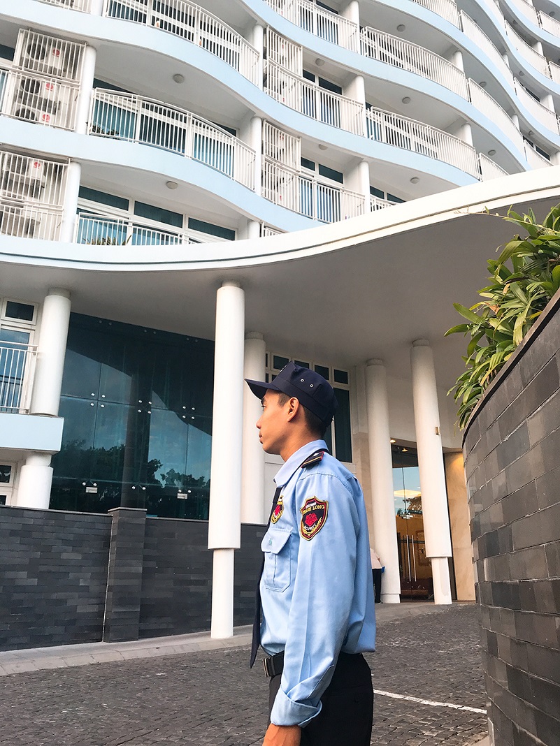 bảo vệ tòa nhà azura