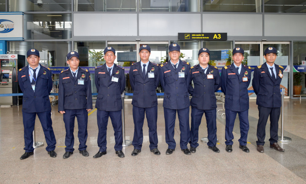 Đội phản ứng nhanh hỗ trợ nhân viên bảo vệ 