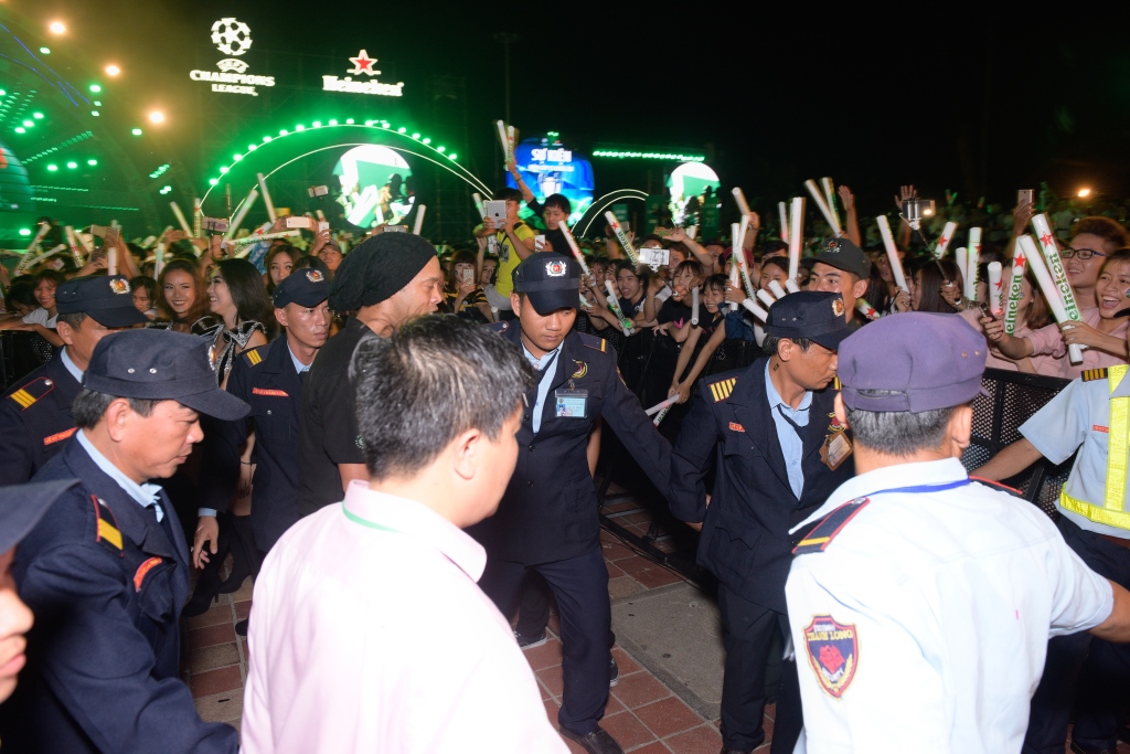 Bảo vệ Thành Long tuyển dụng 2026