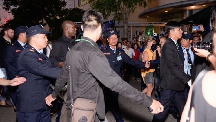 Rước cup C1 và hộ tống Ronaldinho