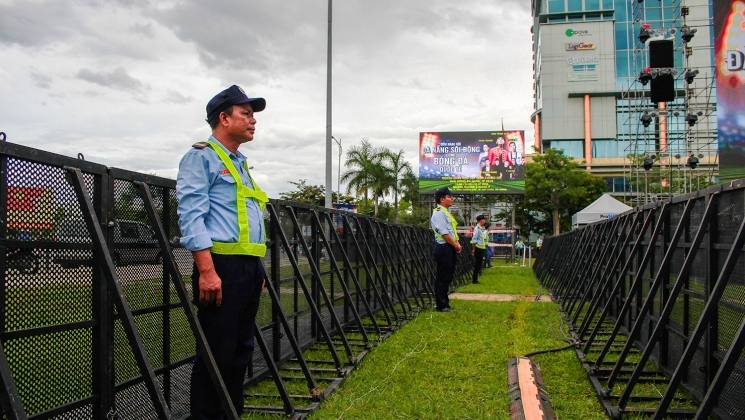 Bảo vệ Ca nhạc